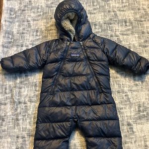 Patagonia Bunting suit. Size 3m-6m.